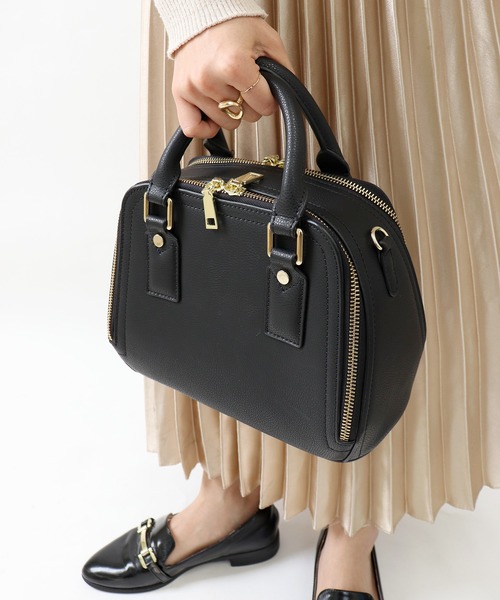 Voov ブーブ の 牛革レザー ダブルファスナー ハンドバック ハンドバッグ Wear