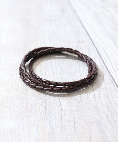 florist（フローリスト）の「【3way】編み込みレザーブレス/アンクレット/ネックレス　メンズ/レディース兼用（バングル/リストバンド・レディース・ブラック/ホワイト/ブラウン・FREE）」の6枚目の写真