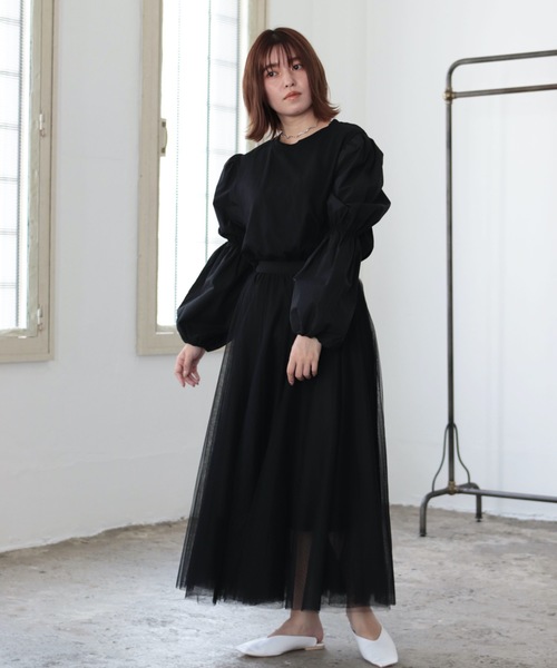 sakishimatokyo（サキシマトーキョー）の「【ZOZO限定】サキシマamp「パフスリーブトップス」（Tシャツ/カットソー・レディース・ブラック/ベージュ・FREE）」の2枚目の写真
