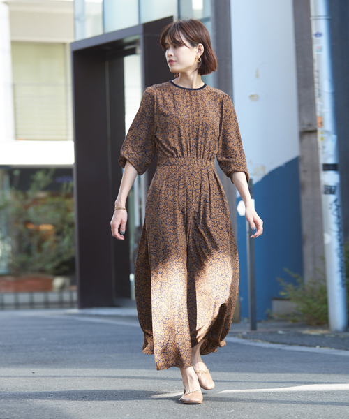 Rouge vif(ルージュヴィフ)の「【WEB&一部店舗限定】バックカシュクールワンピース(ワンピース・レディース・ブラック/ネイビー・フリー)」の3枚目の写真