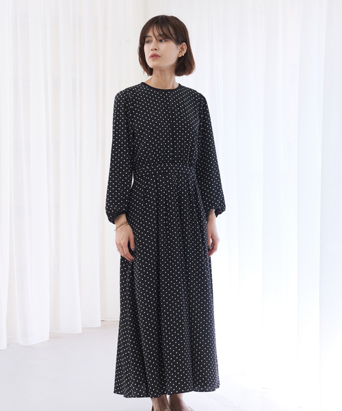 Rouge vif(ルージュヴィフ)の「【WEB&一部店舗限定】バックカシュクールワンピース(ワンピース・レディース・ブラック/ネイビー・フリー)」の7枚目の写真