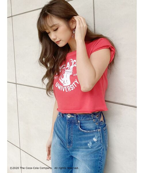 Coca Cola（コカコーラ）の「COCA-COLA UNIVERSITYショートTシャツ（Tシャツ/カットソー・レディース・ベージュ/レッド/オフホワイト・FREE）」の6枚目の写真