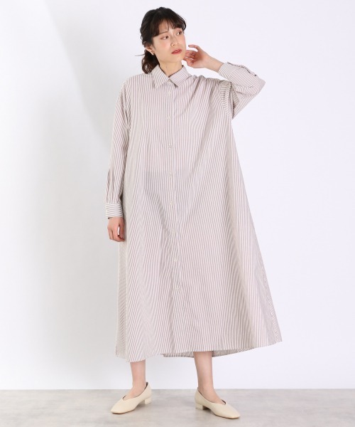 LOWRYS FARM(ローリーズファーム)の「Aラインシャツワンピース 930493(ワンピース・レディース・ベージュ/ベージュ系その他/ブルー系その他/オフホワイト・FREE)」の5枚目の写真