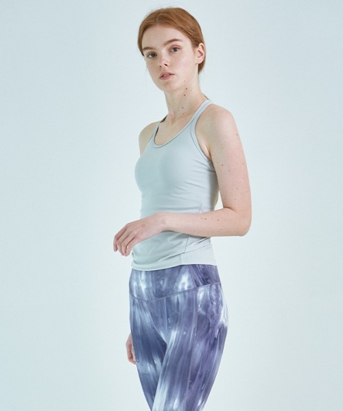 CIENNA(シエナ)の「【CIENNA 】アクティフリー タンクトップ / ACTI FREE TANKTOP(スポーツグッズ・レディース・ホワイト/ダークグレー/ブルーグリーン/ベビーピンク/ブルー/ブラック/ミント/オレンジ/ネイビー/ライトグレー・LARGE/MEDIUM/SMALL)」の18枚目の写真