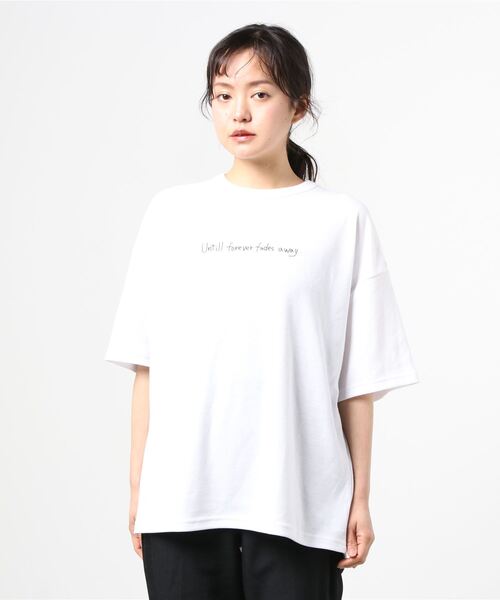 Lazar(ラザル)の「バックプリント Surf & Street イラスト グラフィック ポンチ オーバーサイズ Tシャツ(Tシャツ/カットソー・メンズ・ホワイト/ベージュ/パープル/ピンク/ターコイズブルー/ホワイト系その他/ホワイト系その他2/ホワイト系その他3・M/L)」の17枚目の写真