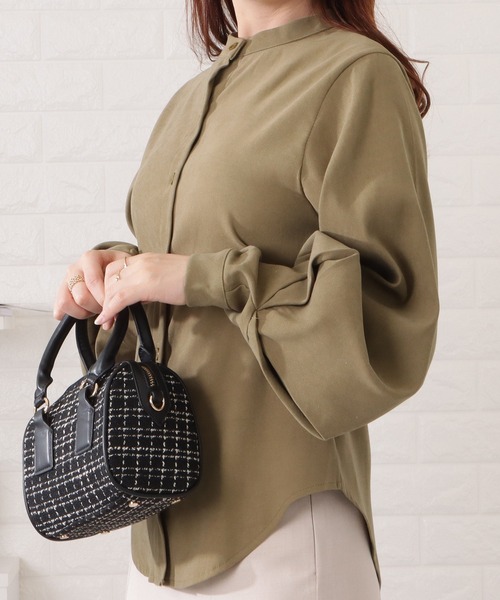 DAYRA(デイラ)の「ハイネックボリュームスリーブシャツ(シャツ/ブラウス・レディース・ホワイト/ベージュ/ブラック/ブルー/グレー/グリーン・L/M/S/XL)」の17枚目の写真