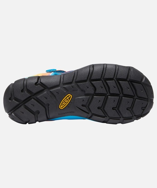 KEEN(キーン)の「SEACAMP II CNX / シーキャンプ ツー シーエヌエックス / キッズ サンダル(サンダル・キッズ・レインボー・22cm/20cm/21cm/22.5cm/23.5cm)」の6枚目の写真