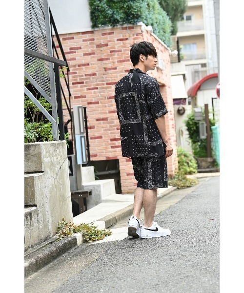 F.C.R.B. ×MEYBAコラボゲームシャツバンダナ柄 サグいWESTスタイルからスポーツMIXまで対応!! バンダナ柄フットボール