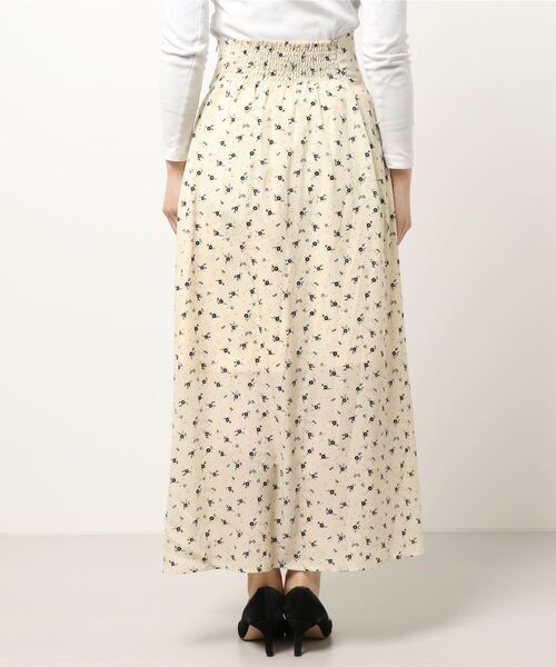 FREE'S MART（フリーズマート）の「【Sシリーズ対応】レトロフラワーマキシスカート（スカート・レディース・ブラック系その他/ホワイト系その他/グリーン系その他3・SMALL/MEDIUM）」の4枚目の写真