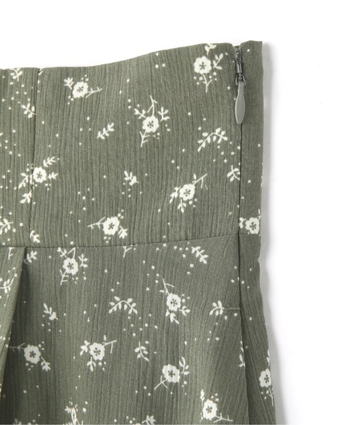 FREE'S MART（フリーズマート）の「【Sシリーズ対応】レトロフラワーマキシスカート（スカート・レディース・ブラック系その他/ホワイト系その他/グリーン系その他3・SMALL/MEDIUM）」の9枚目の写真