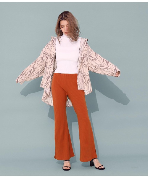 ANAP(アナップ)の「リブプチハイノースリトップス(Tシャツ/カットソー・レディース・ブラック/ブルー/グレイッシュベージュ/オフホワイト・FREE)」の5枚目の写真