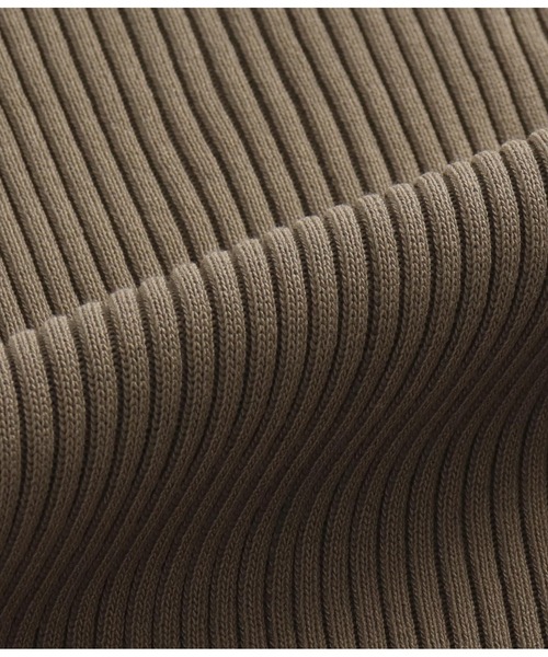 ANAP(アナップ)の「リブプチハイノースリトップス(Tシャツ/カットソー・レディース・ブラック/ブルー/グレイッシュベージュ/オフホワイト・FREE)」の22枚目の写真