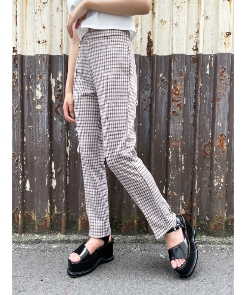 ENVYM（アンビー）の「ジャガードストレートＰＴ（その他パンツ・レディース・ベージュ/グレー・FREE）」の7枚目の写真