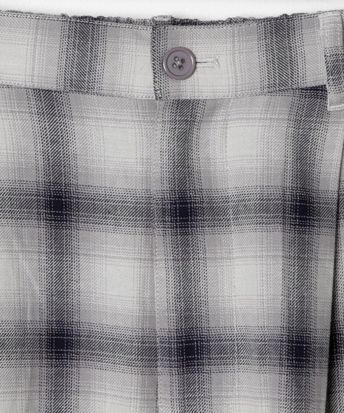 WEGO（ウィゴー）の「WEGO/オンブレチェック ルーズイージーパンツ（スラックス・メンズ・ネイビー/サックスブルー・MEDIUM/LARGE）」の4枚目の写真