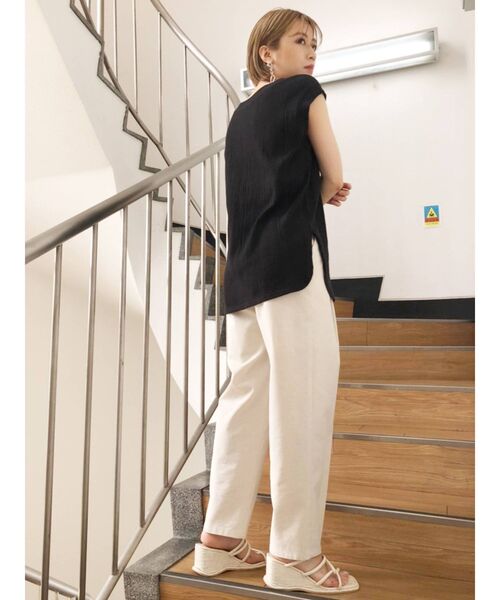 MURUA（ムルーア）の「麻混ナチュラルタンク（Tシャツ/カットソー・レディース・オレンジ/ブラック/アイボリー・FREE）」の9枚目の写真