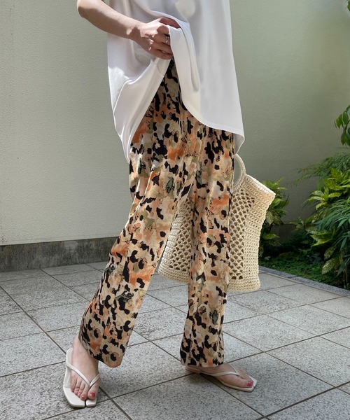 CAPRICIEUX LE'MAGE(カプリシューレマージュ)の「モザイク柄イージーパンツ(その他パンツ・レディース・オレンジ/ブルー・FREE)」の15枚目の写真