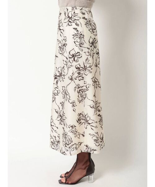 MERCURYDUO（マーキュリーデュオ）の「フロッキープリントフレアスカート（スカート・レディース・ブラウン/アイボリー・SMALL/MEDIUM）」の16枚目の写真