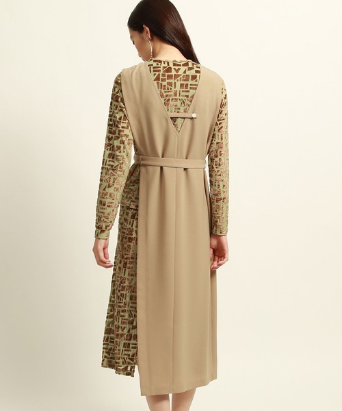 Ray BEAMS（レイビームス）の「Ray BEAMS / サイド オープン ジレ ワンピース（ワンピース・レディース・ブラック/ベージュ・ONE SIZE）」の8枚目の写真