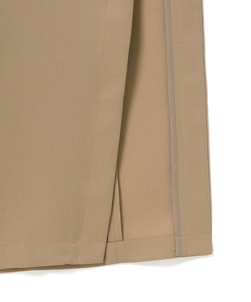 Ray BEAMS（レイビームス）の「Ray BEAMS / サイド オープン ジレ ワンピース（ワンピース・レディース・ブラック/ベージュ・ONE SIZE）」の15枚目の写真