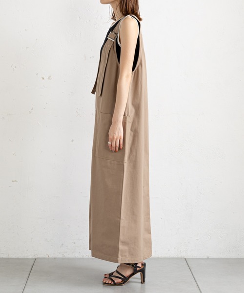 prose verse（プロズヴェール）の「ツイルアウトポケットジャンスカ（ジャンパースカート・レディース・ブラック/ベージュ・MEDIUM）」の14枚目の写真