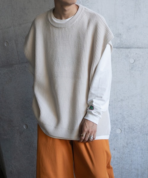 kutir（クティール）の「サイドスリットニットベスト（ベスト・メンズ・オフホワイト/ダークブルー/チャコールグレー・MEDIUM/LARGE）」の21枚目の写真
