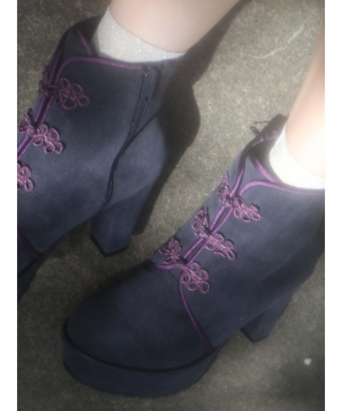 merry jenny（メリージェニー）の「チャイナブーツ（ブーツ・レディース・ブラック/ブルー/ベージュ・MEDIUM/LARGE）」の13枚目の写真