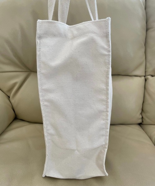epine（エピヌ）の「Nulle rose sans epine embroidery tote bag