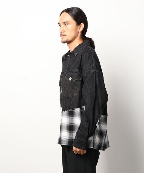 MISHKA(ミシカ)の「【MISHKA】無地&チェック柄 異素材切替 ビッグデニムジャケット(デニムジャケット・メンズ・ブラック・L/M)」の18枚目の写真
