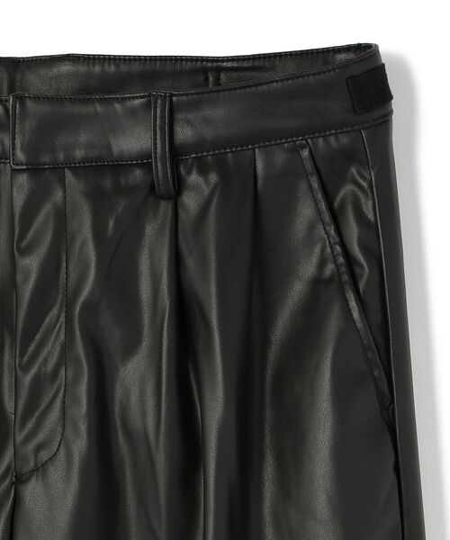 DANKE SCHON(ダンケシェーン)の「DankeSchon/ダンケシェーン/エコレザースラックス/EcoLether Slacks(その他パンツ・メンズ・ブラック・SMALL/MEDIUM)」の6枚目の写真