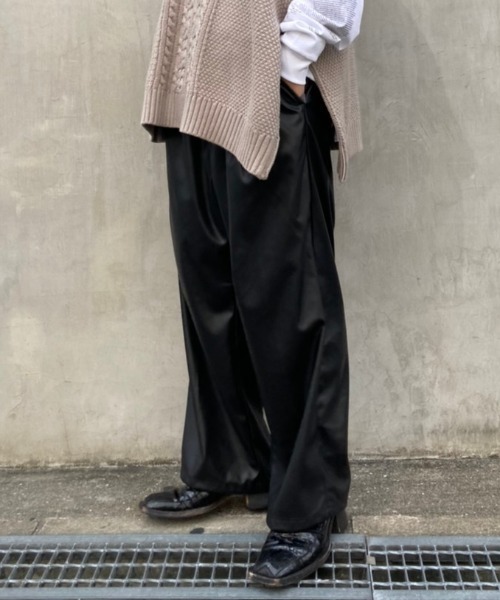 DANKE SCHON(ダンケシェーン)の「DankeSchon/ダンケシェーン/エコレザースラックス/EcoLether Slacks(その他パンツ・メンズ・ブラック・SMALL/MEDIUM)」の1枚目の写真