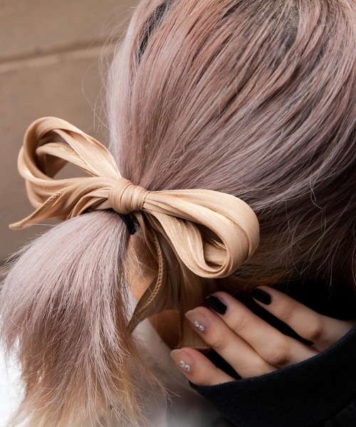 WEGO(ウィゴー)の「WEGO/オーガンジーリボンヘアゴム(ヘアゴム・レディース・ブラック/ブラウン/ホワイト/ライトパープル/ブルー・FREE)」の3枚目の写真