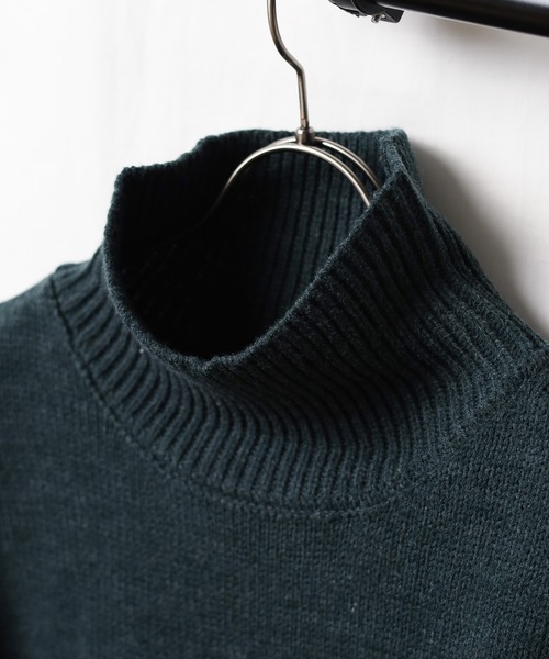Bling Leads（ブリングリーズ）の「5ゲージ　オーバーサイズハイネックニット（ニット/セーター・レディース・ブラック/ベージュ/グリーン/ブラウン・LARGE/MEDIUM/X-LARGE/SMALL）」の8枚目の写真