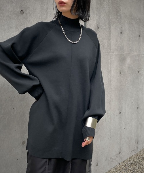 &g'aime（アンジェム）の「【＆g'aime】アウトリンクングハイネックニット（ニット/セーター・レディース・カーキ/パープル/ベージュ/ブラック・FREE）」の2枚目の写真