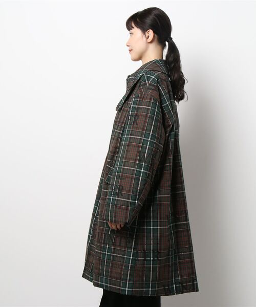 Vivienne Westwood(ヴィヴィアンウエストウッド)の「CHECK×WINTER PRINTステンカラーコート(ステンカラーコート・レディース・グリーン系その他・FREE)」の3枚目の写真