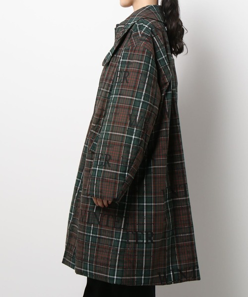 Vivienne Westwood(ヴィヴィアンウエストウッド)の「CHECK×WINTER PRINTステンカラーコート(ステンカラーコート・レディース・グリーン系その他・FREE)」の6枚目の写真