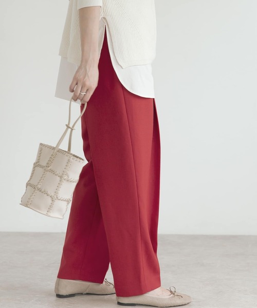 URBAN RESEARCH ROSSO WOMEN（アーバンリサーチ　ロッソ）の「コクーンタックトラウザー（その他パンツ・レディース・チャコールグレー/モカ/レッド・38/36）」の17枚目の写真