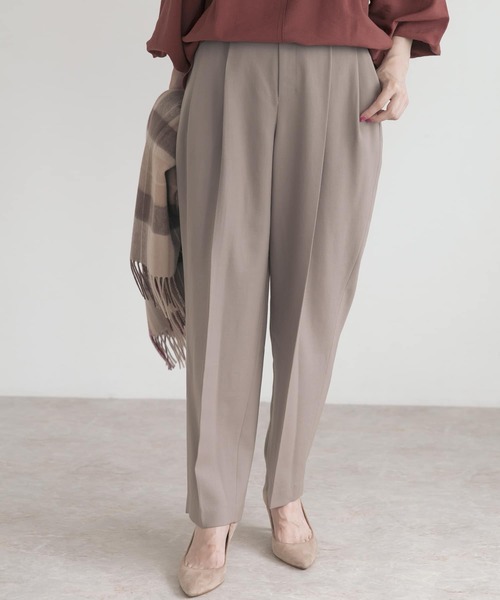 URBAN RESEARCH ROSSO WOMEN（アーバンリサーチ　ロッソ）の「コクーンタックトラウザー（その他パンツ・レディース・チャコールグレー/モカ/レッド・38/36）」の19枚目の写真