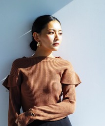 【2021AW】肩フリルデザイン・抗ピリングモダールヤーン12Gリブニット