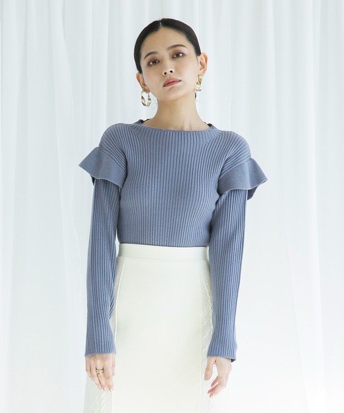 ENNEA(エンネア)の「【2021AW】肩フリルデザイン・抗ピリングモダールヤーン12Gリブニット(ニット/セーター・レディース・ベージュ/レッド/ブルー/キャメル・M)」の7枚目の写真