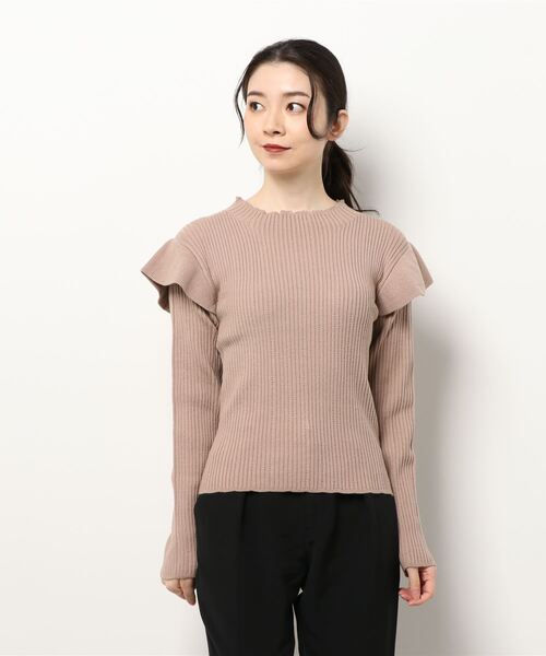 ENNEA(エンネア)の「【2021AW】肩フリルデザイン・抗ピリングモダールヤーン12Gリブニット(ニット/セーター・レディース・ベージュ/レッド/ブルー/キャメル・M)」の22枚目の写真