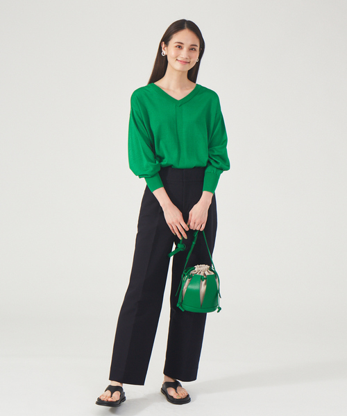 qualite（カリテ）の「2WAYブライトニットプルオーバー（ニット/セーター・レディース・アイボリー/ベージュ/グリーン/チャコールグレー・フリー）」の5枚目の写真