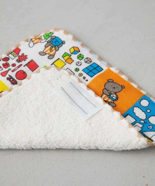 COCO WALK（ココウォーク）の「COCOWALK:こぐまちゃんえほん ガーゼミニハンカチ（ハンカチ/ハンドタオル・キッズ・A/B/C/D・FREE）」の7枚目の写真