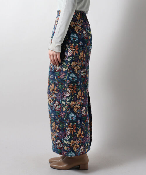 fredy emue（フレディエミュ）の「ジャガードタイトロングスカート（スカート・レディース・ホワイト系その他5/ブルー系その他7・38/36）」の6枚目の写真