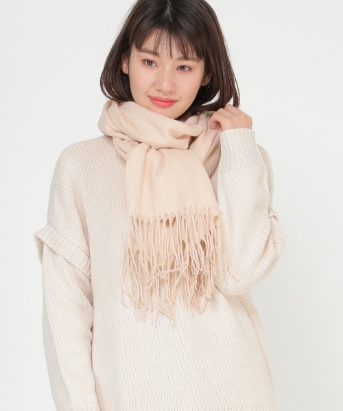 ikka（イッカ）の「薄手ラメ入り起毛ストール（ストール/ショール・レディース・ライトグレー/ブラック/ブルー/ベージュ/ピンク・FREE）」の5枚目の写真