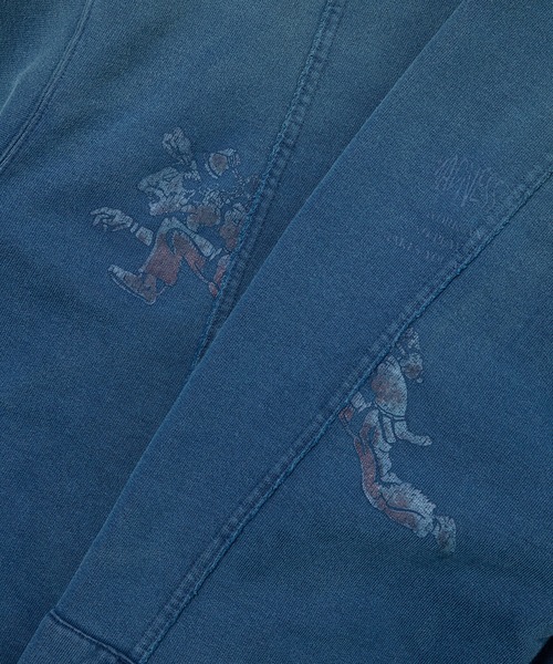 MADNESSの「MADNESS WASHED SWEATER(スウェット・メンズ・インディゴブルー・S/M/L/XL)」の2枚目の写真