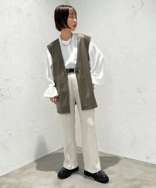 apres jour mignon(アプレジュールミニョン)の「フェイクレザージレ【ZOZOTOWN限定アイテム】(ベスト・レディース・ブラウン系その他/ブラック・フリー/X-LARGE)」の13枚目の写真