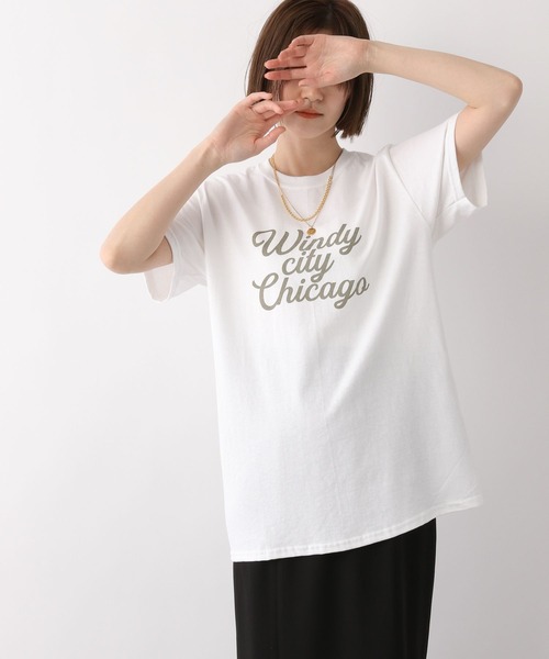 A part by（アパートバイ）の「ロゴプリント半袖Tシャツ 280134