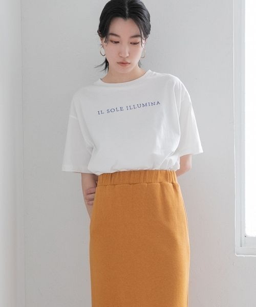 LOWRYS FARM（ローリーズファーム）の「シシュウロゴTシャツ 275246（Tシャツ/カットソー・レディース・ホワイト/ホワイト系その他/ブラック/ブルー・FREE）」の2枚目の写真