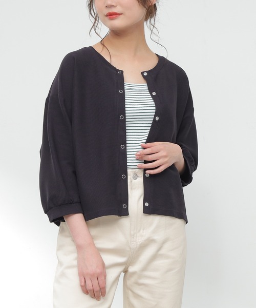 Honeys（ハニーズ）の「スナップ釦カーデ（カーディガン/ボレロ・レディース・ホワイト/ブラック/グリーン/杢グレー/オレンジ系その他・S/M/L）」の2枚目の写真