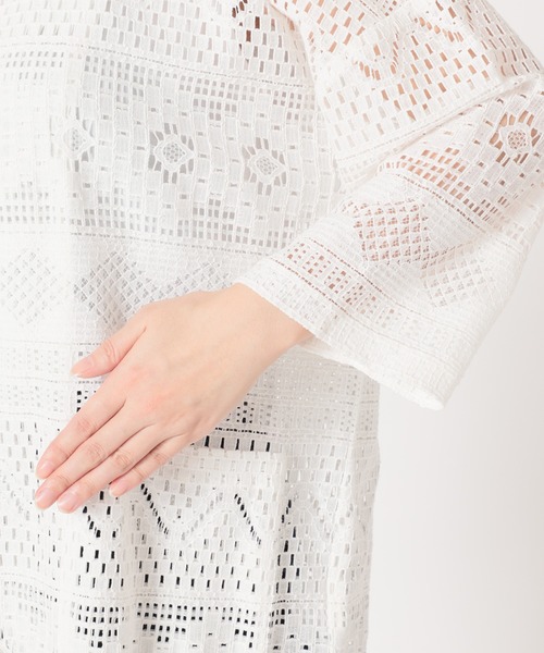 SLOBE IENA（スローブイエナ）の「レースノーカラー（ノーカラージャケット・レディース・ホワイト/グリーン・FREE）」の22枚目の写真